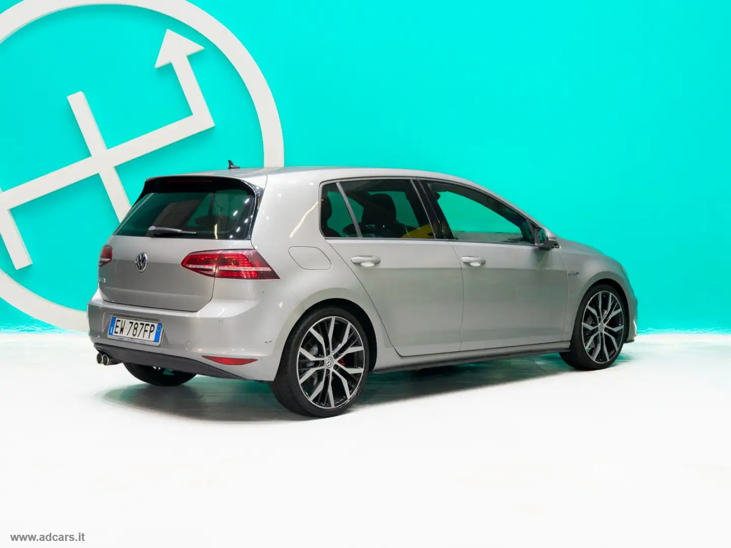 Volkswagen Golf GTD 2.0 TDI DSG 5p. BMT RISERVATA A COMMERCIANTI Argento - 2