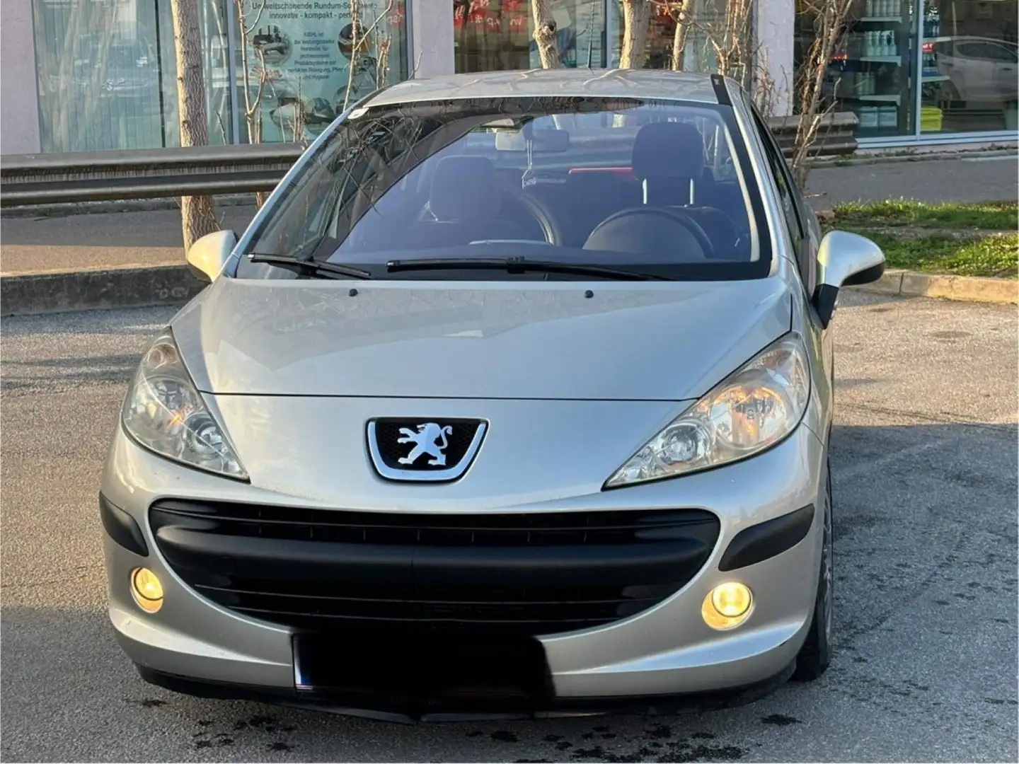 Peugeot 207 Active 1,6 HDi 110 Szary - 1
