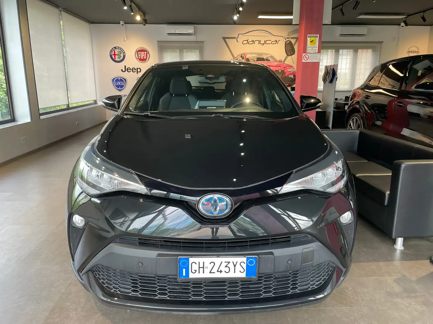 Toyota C-HR C-HR I 2020 2.0h More Business e-cvt Nero - 2