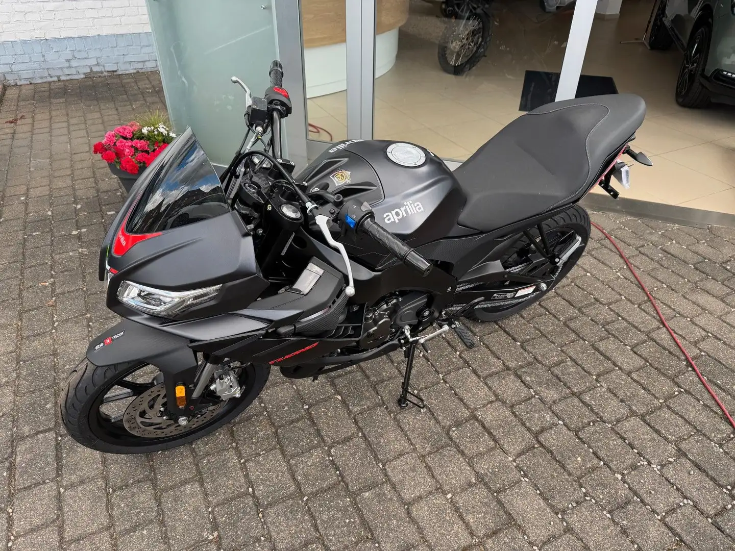 Aprilia Tuono 125 E5+ LED ABS "Grau" MY 25 Szary - 1