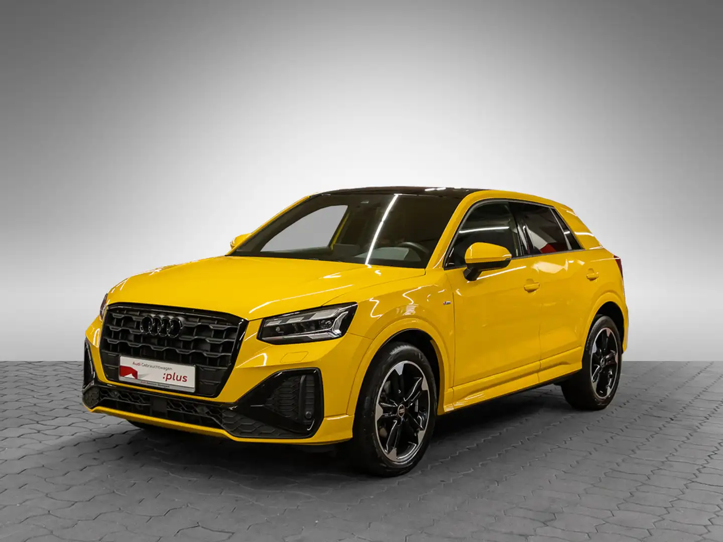 Audi Q2 35 TFSI S line AHK Matrix Pano virtCo Kamera Gelb - 2