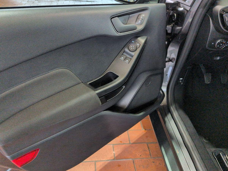 Ford Fiesta Cool & Connect 1.0L / Easy-Driver-Paket — photo 9