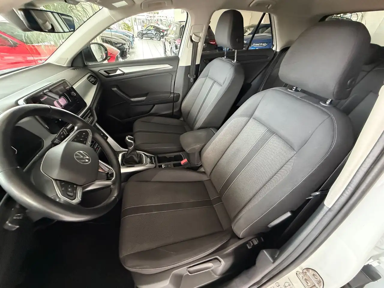 Volkswagen T-Roc Life, миниатюра 13