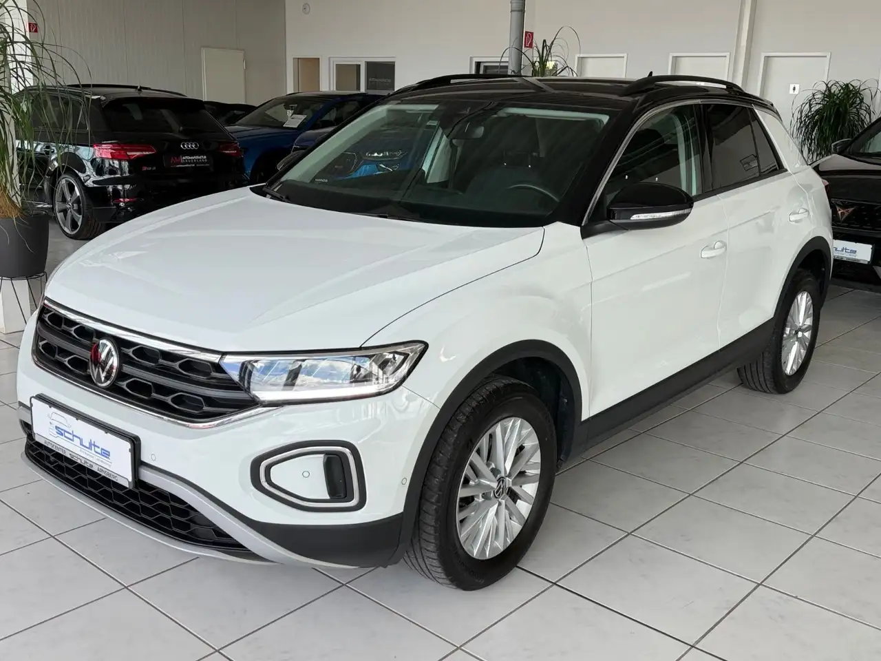 Volkswagen T-Roc Life