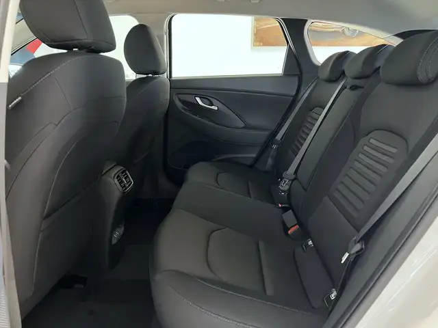 Hyundai I30 view 14