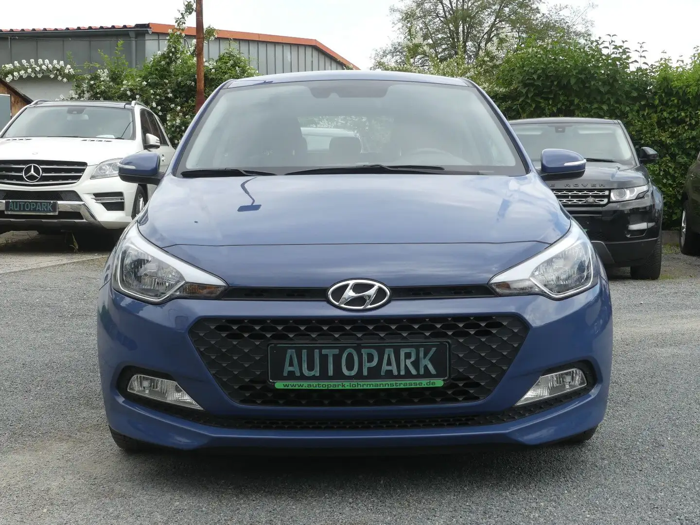 Hyundai i20 Trend*Klima*SH-gepfl.*SHZ*Nr.31 Blau - 2