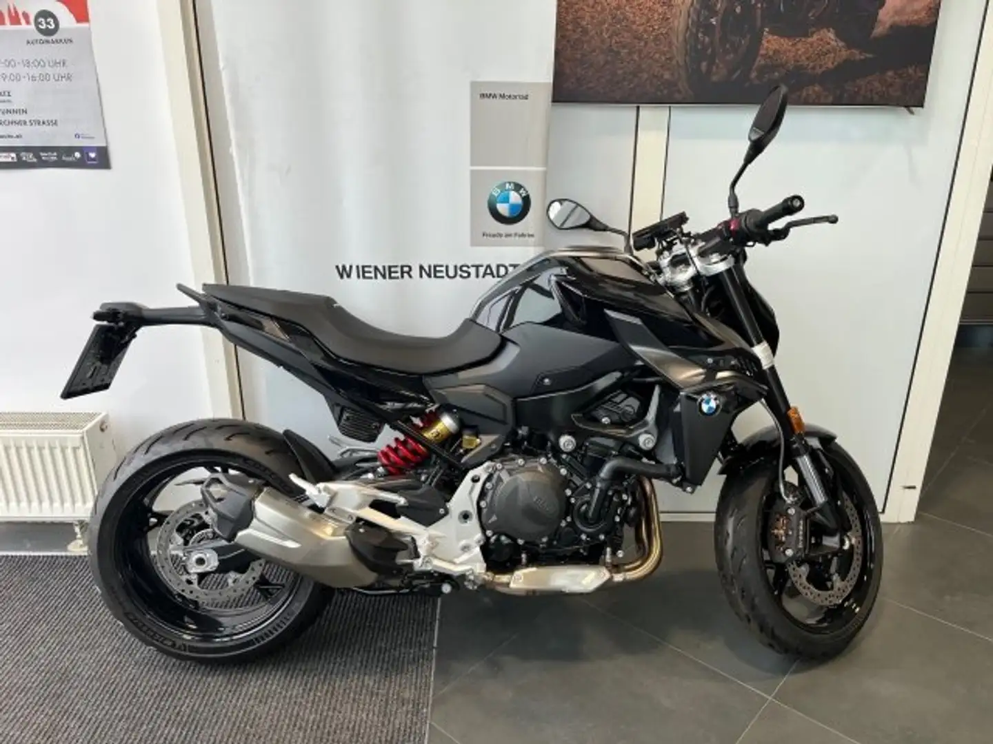 BMW F 900 R A2 Schwarz - 2