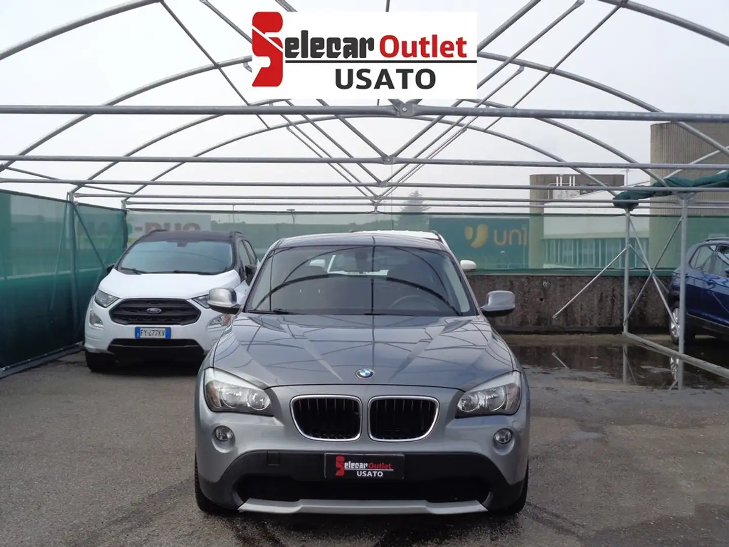 BMW X1 Xdrive18d Attiva Grau - 2