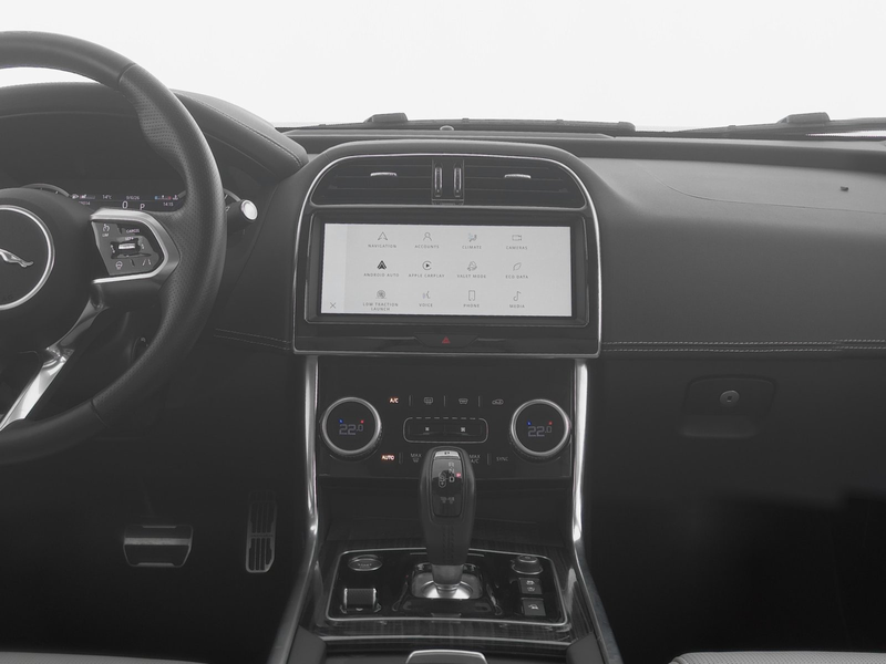 Jaguar XE D200 RWD R-Dynamic HSE *Memory/Sitzheizung* — photo 6
