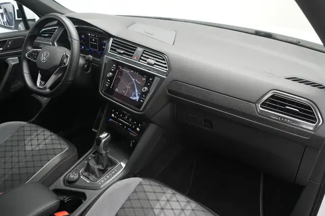 Volkswagen Tiguan view 7