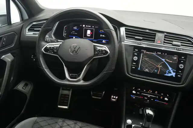Volkswagen Tiguan view 13