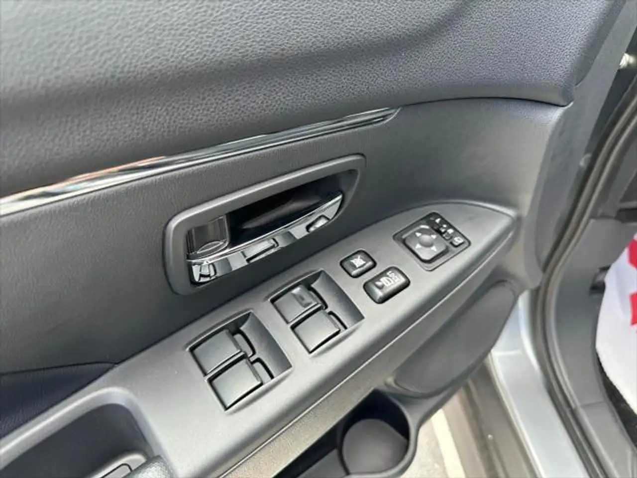 Mitsubishi RVR снимка Mitsubishi RVR