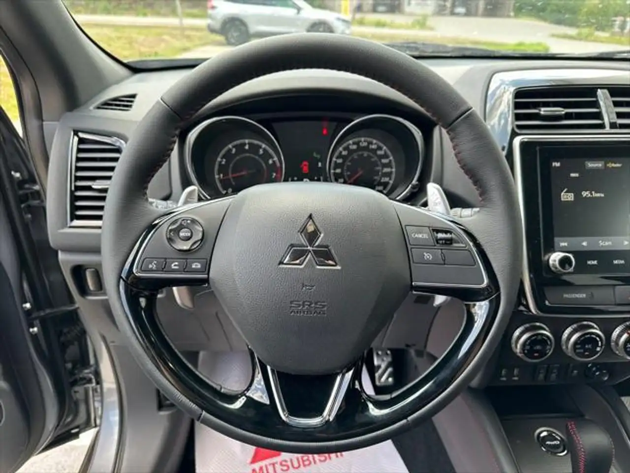 Mitsubishi RVR снимка Mitsubishi RVR