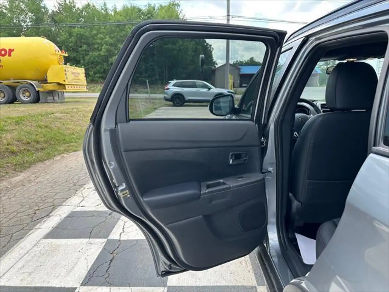 Mitsubishi RVR снимка Mitsubishi RVR