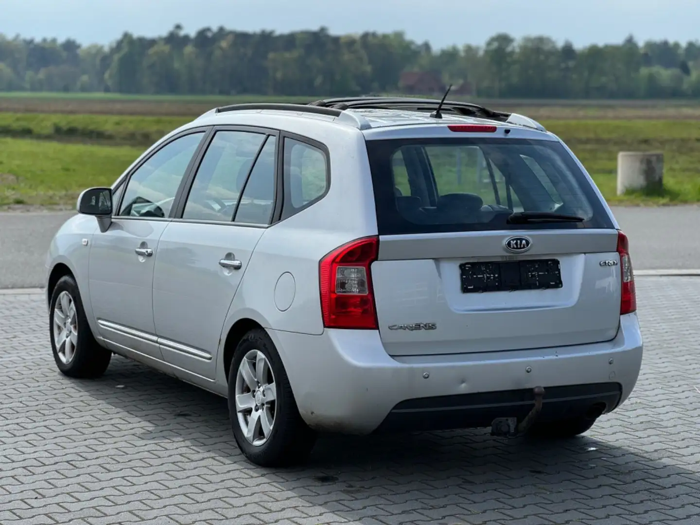 Kia Carens EX Klima Leder Schiebedach Argent - 2