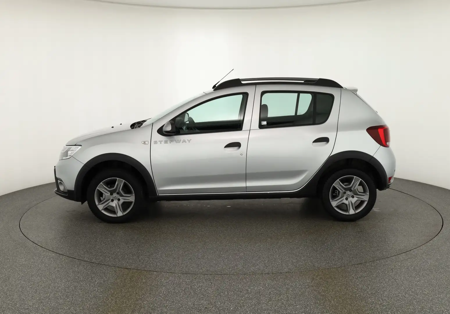 Dacia Sandero Stepway 0.9 TCe Klima Navi DAB PDC Weiß - 2