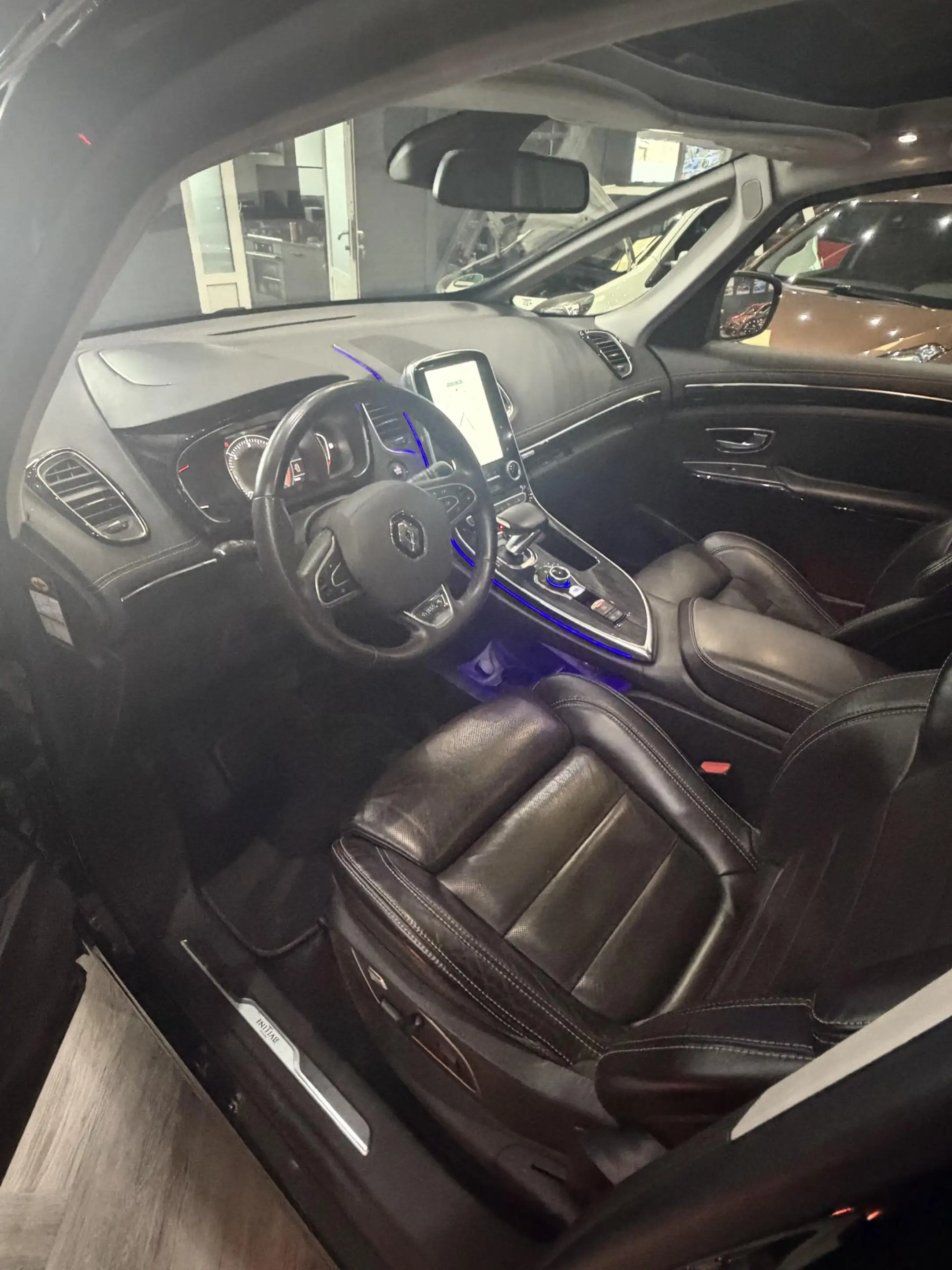 Renault Espace 1.6 dCi Initiale Paris 7p. — photo 13