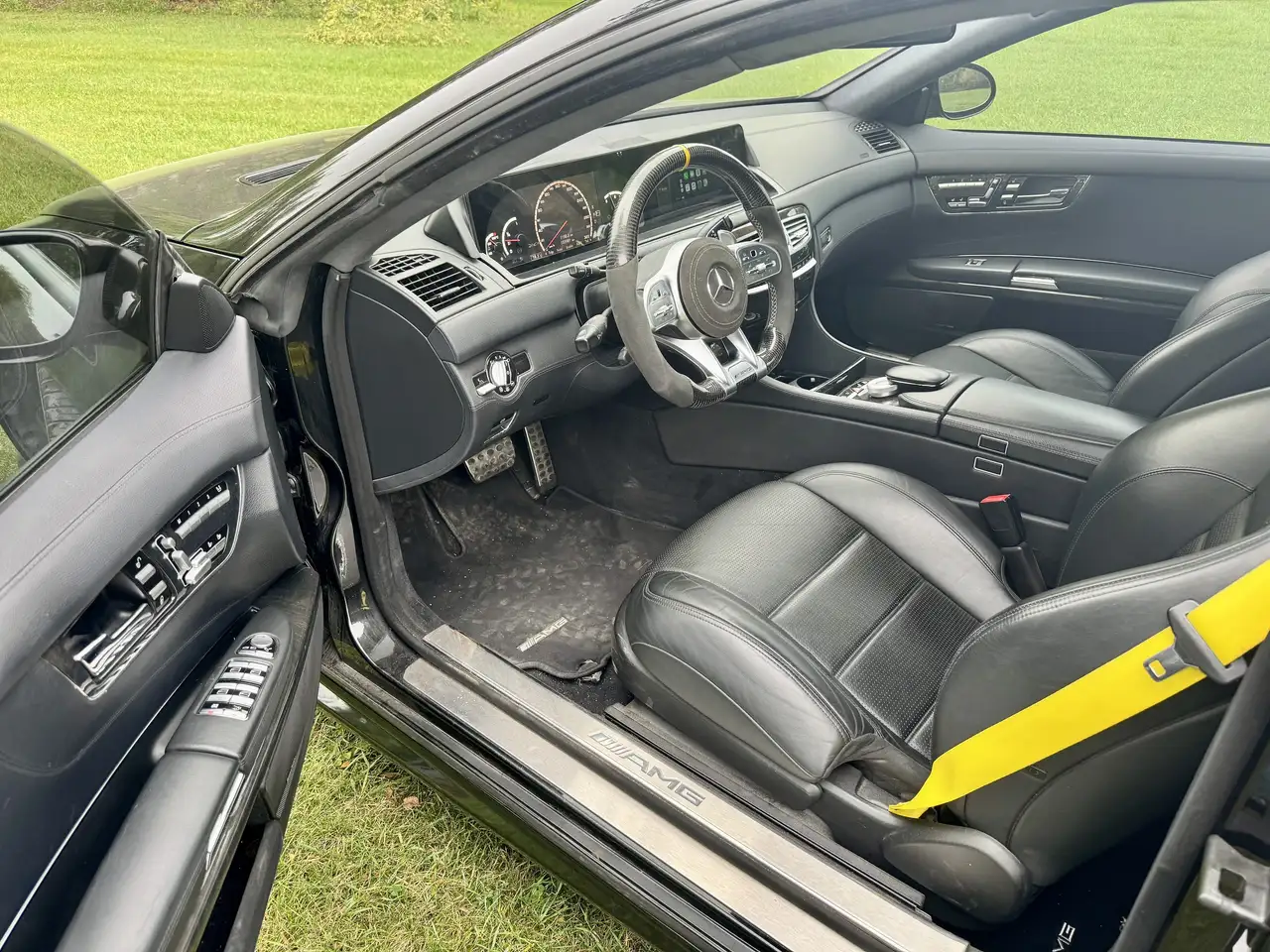 Mercedes-Benz CL снимка Mercedes-Benz CL