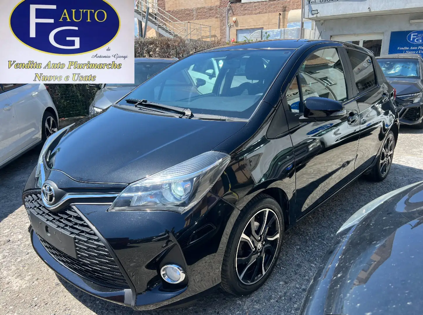 Toyota Yaris Yaris 5p 1.4 d-4d Style Noir - 1