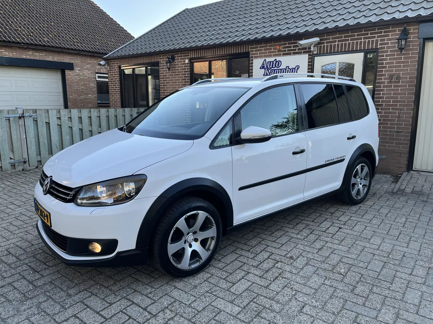 Volkswagen Cross Touran 1.4 TSI Trekhaak Nieuwe A.P.K. Weiß - 2