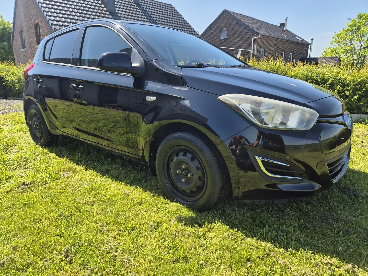 Hyundai i20 1.1 CRDi Lounge - 1