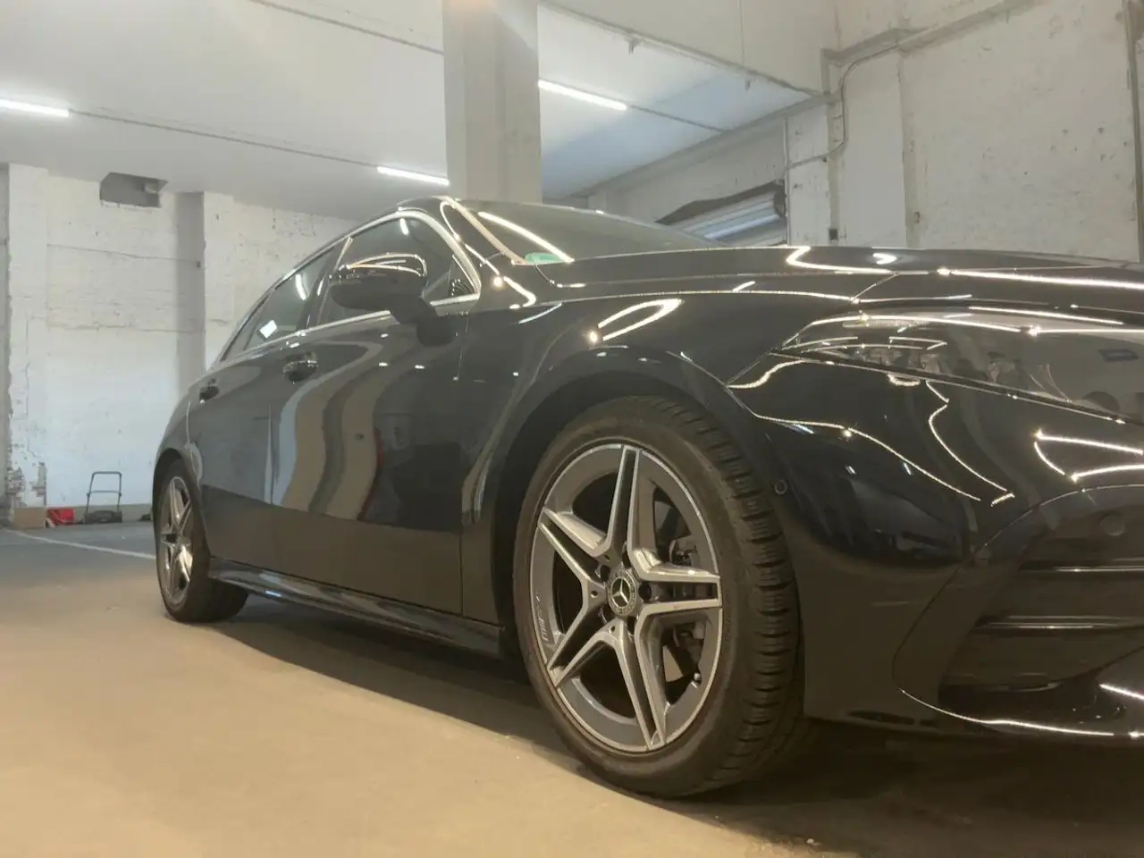 Mercedes-Benz A-Class AMG Line Premium Plus 7G-DCT, миниатюра 3