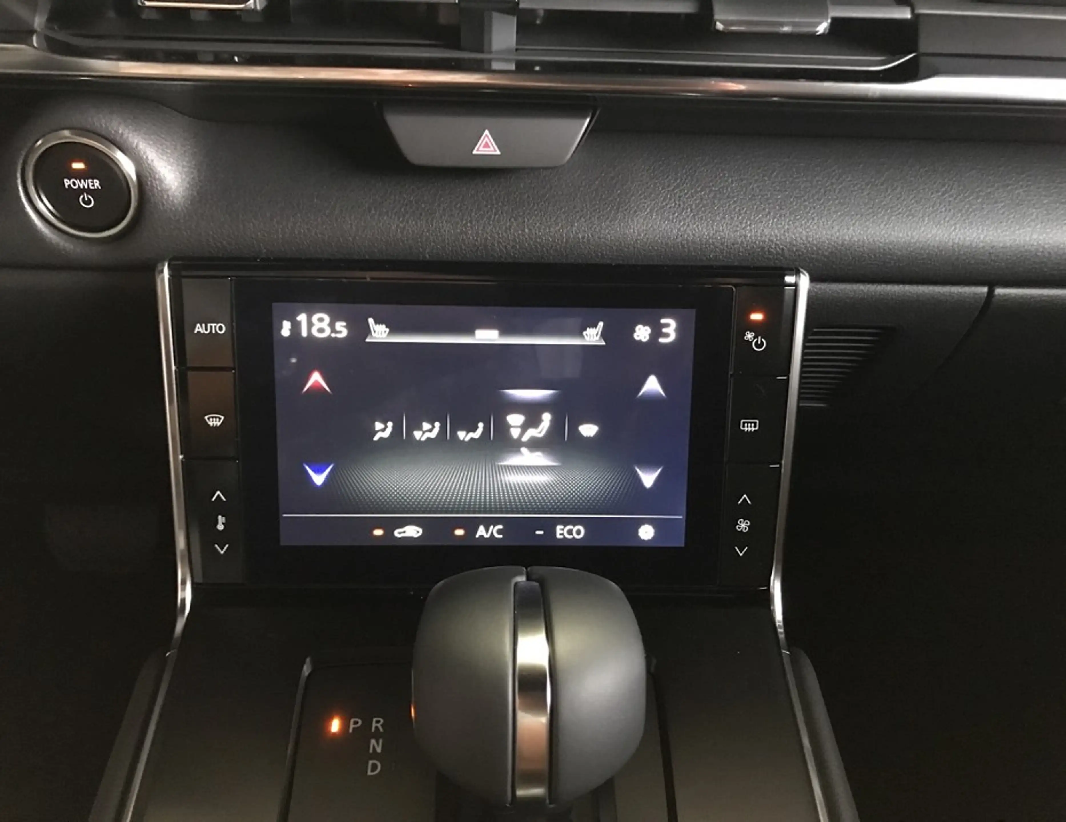 Mazda MX-30 MX-30 e-SKYACTIV R-EV ADVANTAGE IV — photo 10