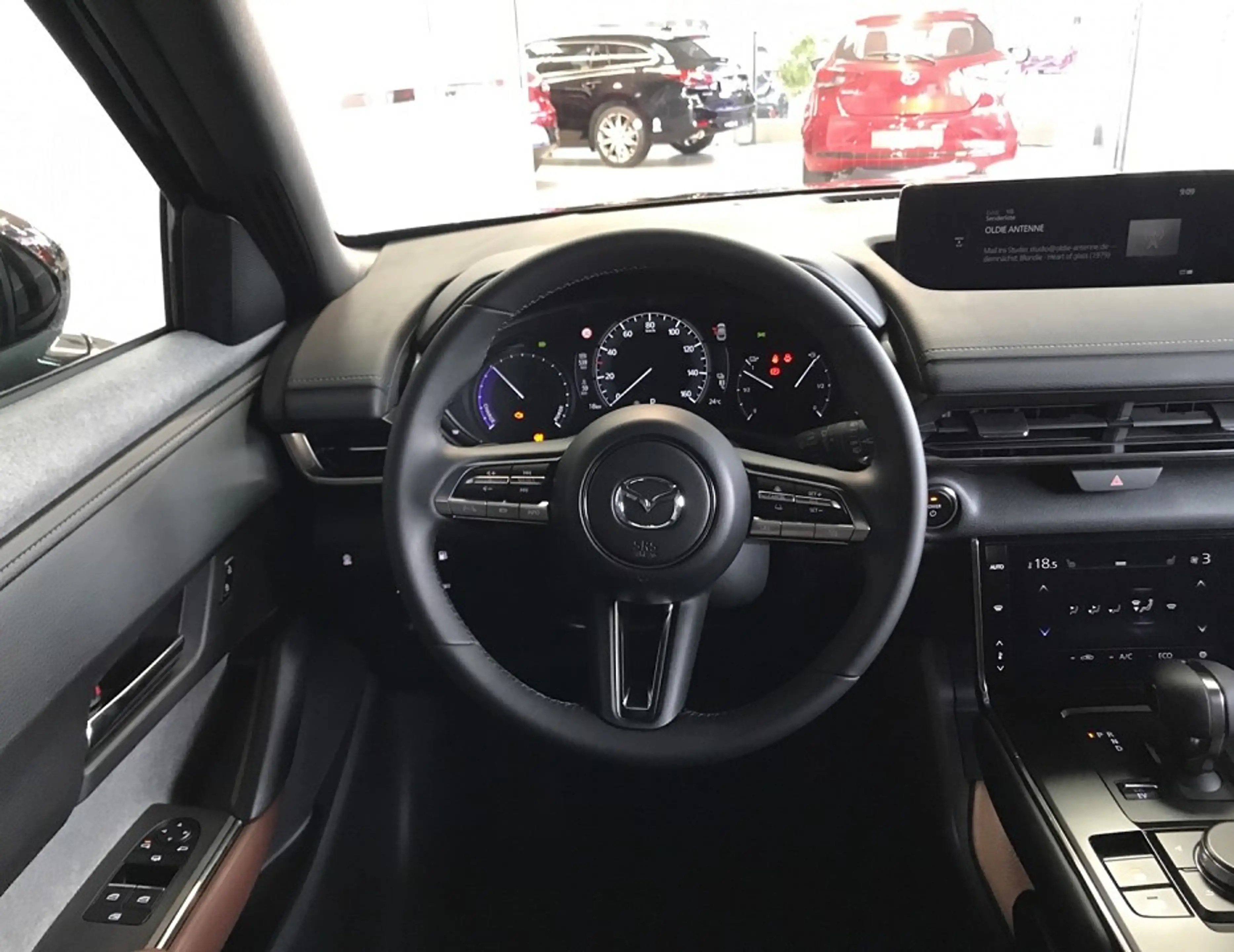 Mazda MX-30 MX-30 e-SKYACTIV R-EV ADVANTAGE IV — photo 5