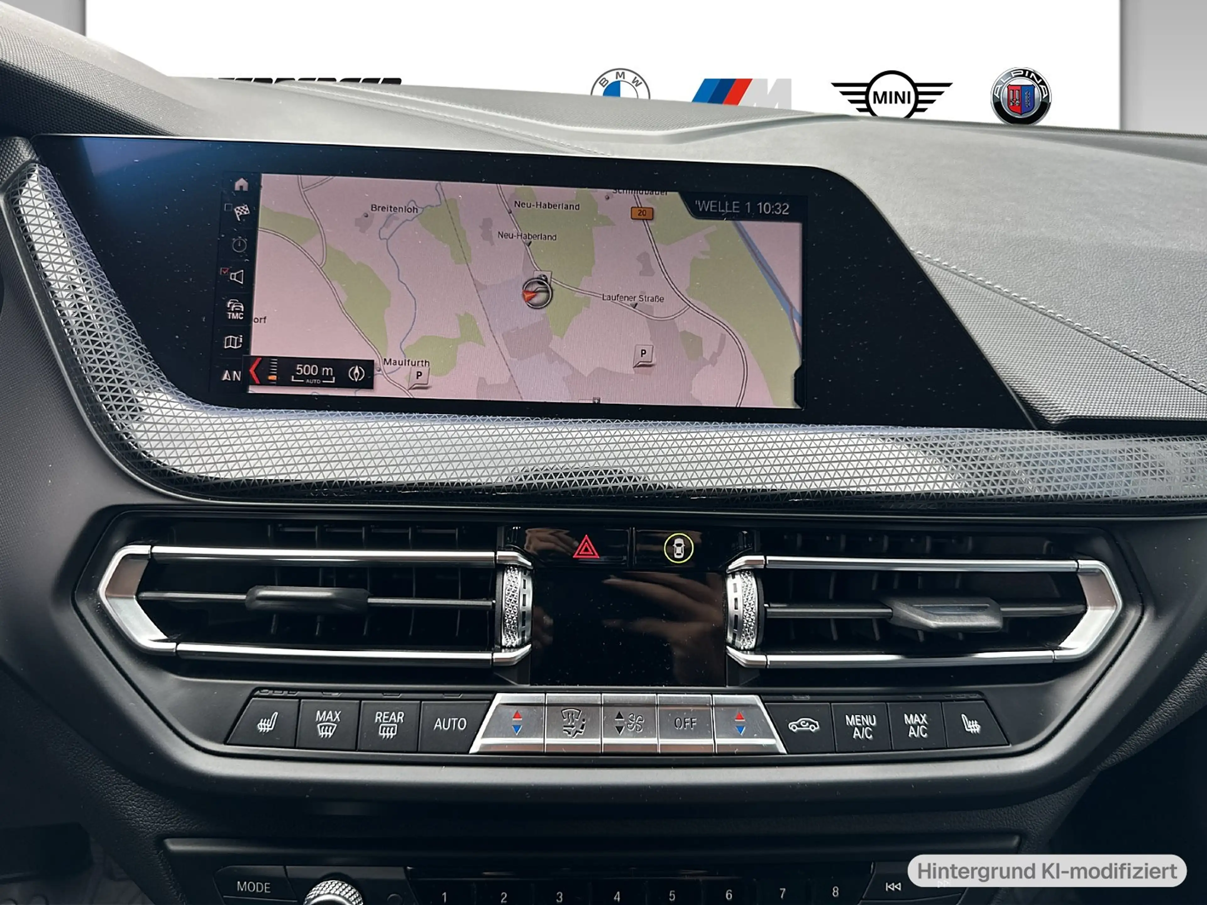 BMW 118 i Hatch Sport Line HiFi LED WLAN Komfortzg. — photo 8