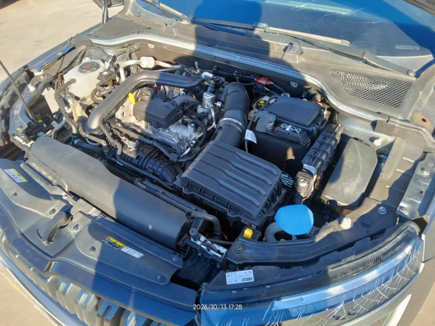 Skoda Kamiq 1.0 TSI Design 85kW Gris - 2