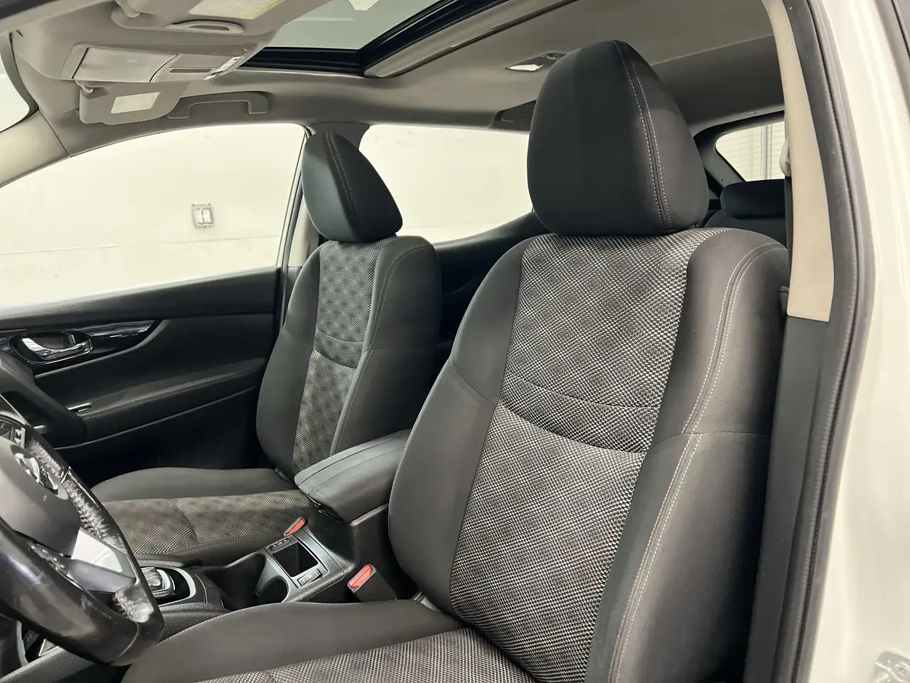 Nissan Qashqai снимка Nissan Qashqai