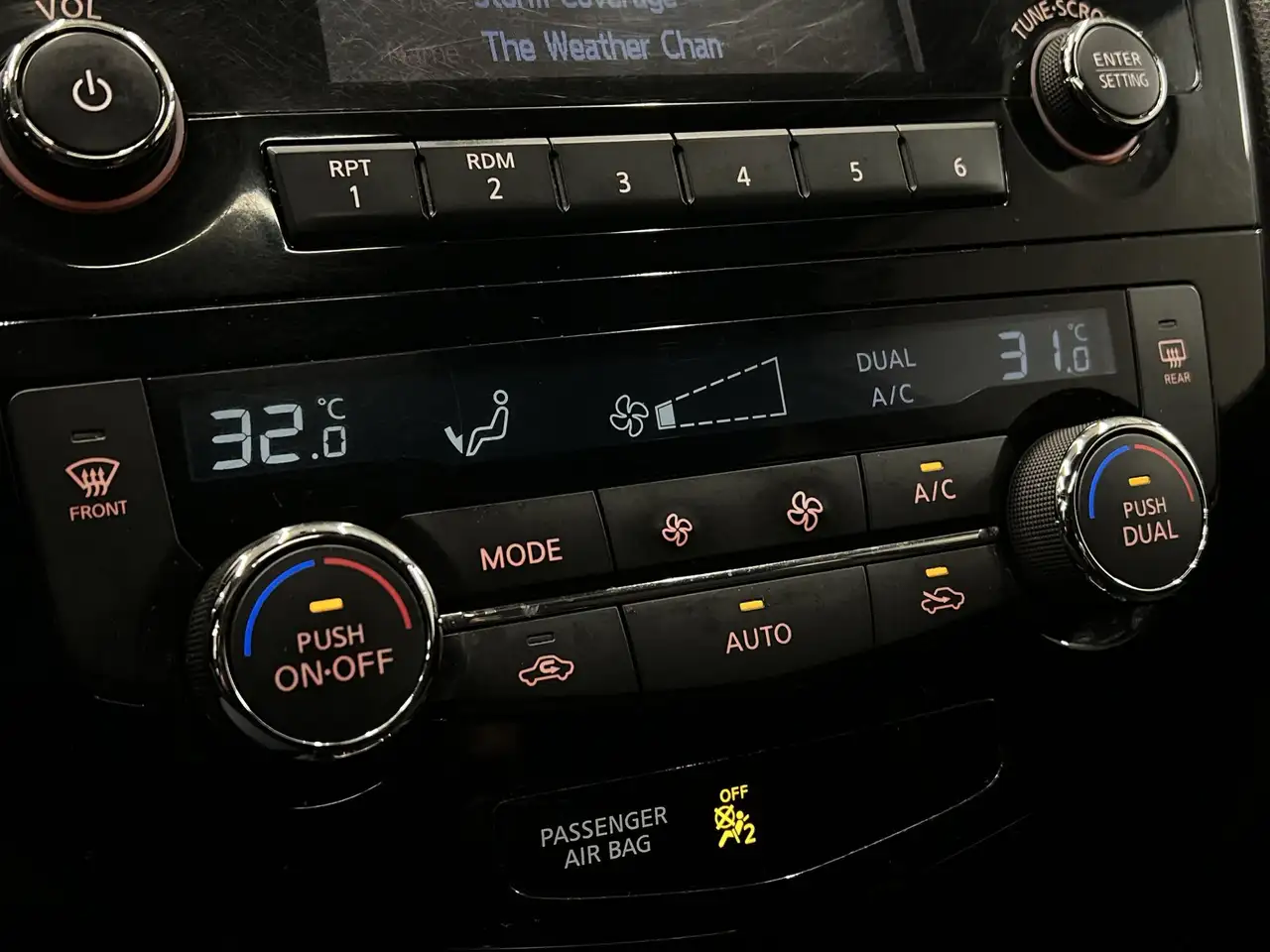 Nissan Qashqai снимка Nissan Qashqai