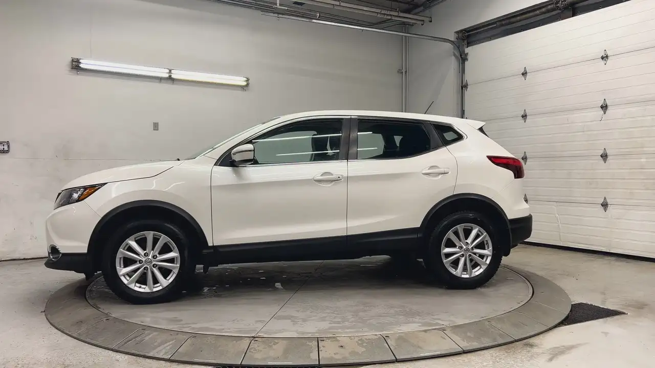 Nissan Qashqai снимка Nissan Qashqai