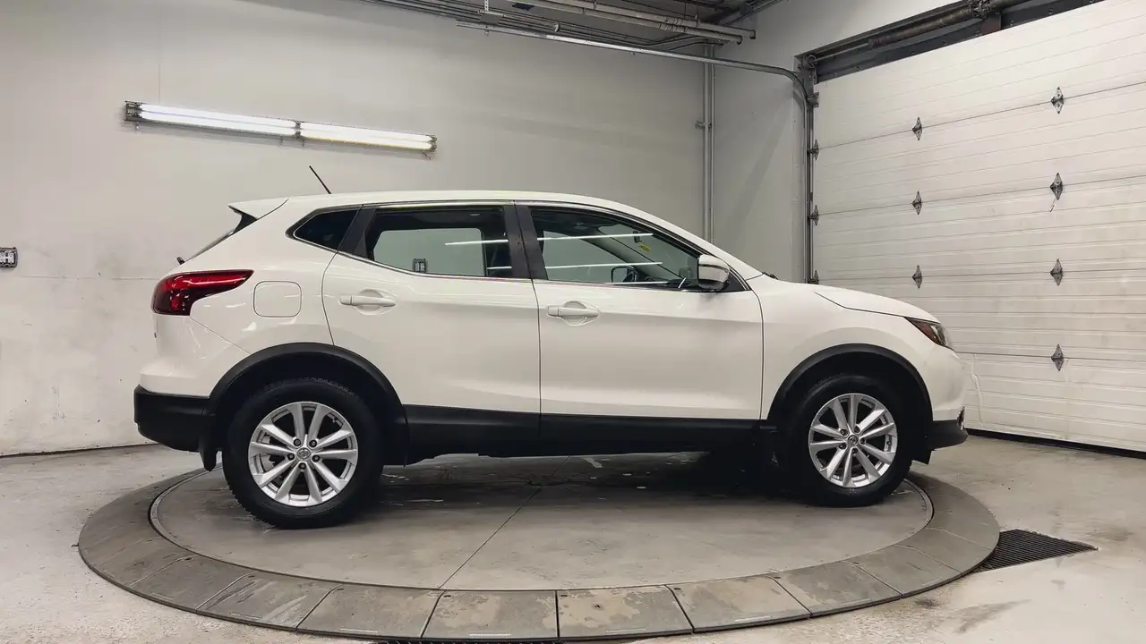 Nissan Qashqai снимка Nissan Qashqai