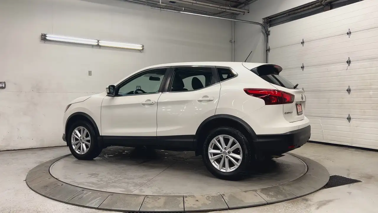 Nissan Qashqai снимка Nissan Qashqai