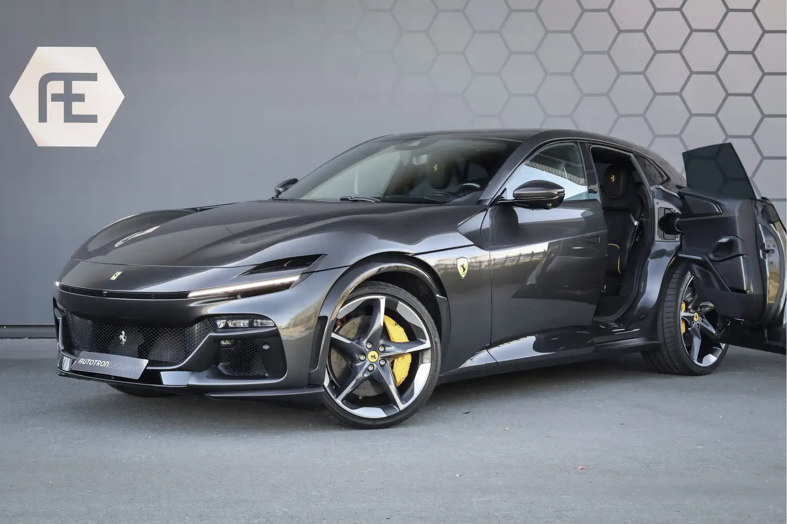 Ferrari Purosangue 6.5 V12 | NEW | INCL. VAT/BPM | NO REGISTRATION | Grau - 2