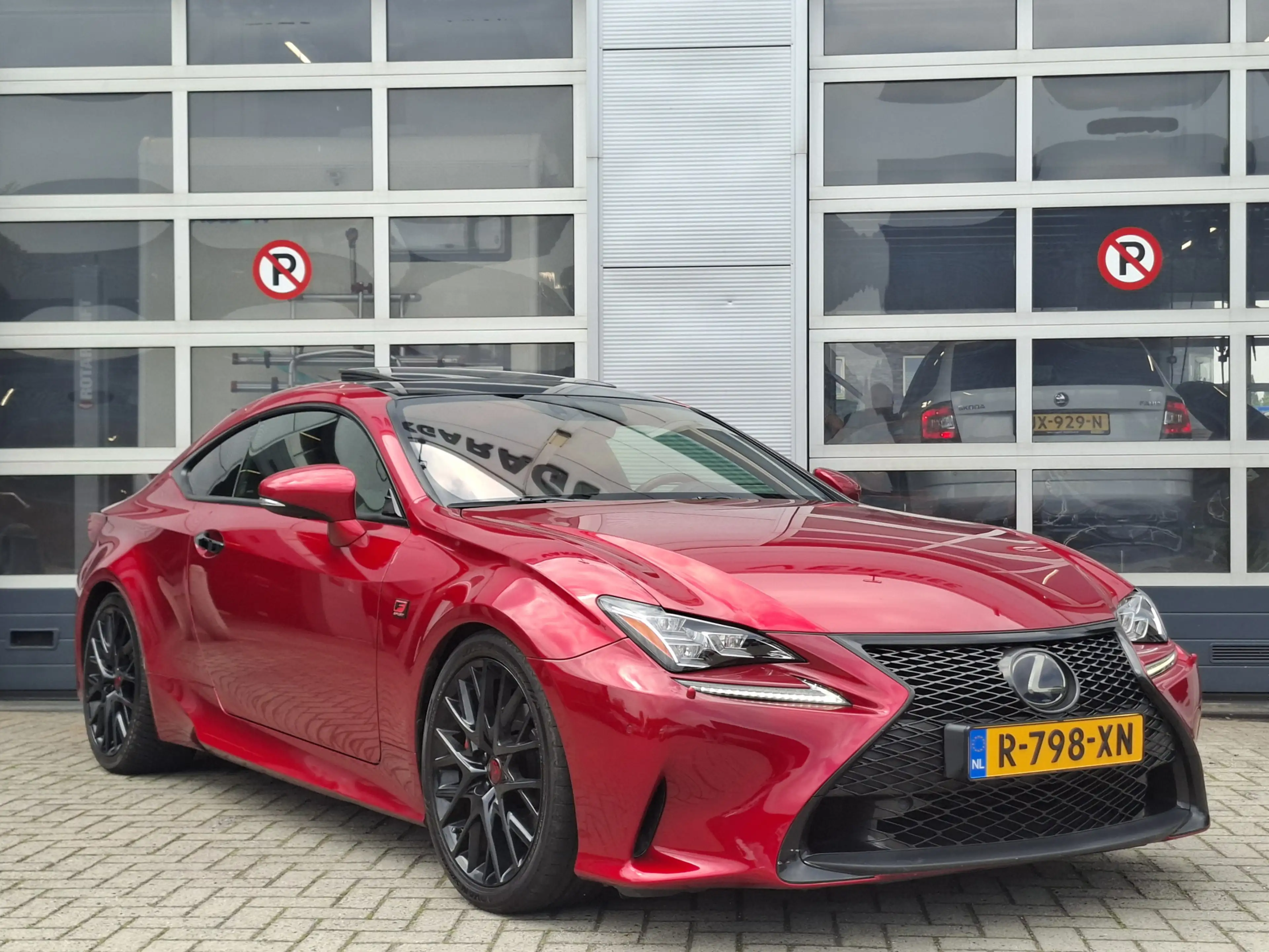 Lexus RC 300h F SPORT Line | Navigatie | LM Velgen 19" | Voorsto — photo 33