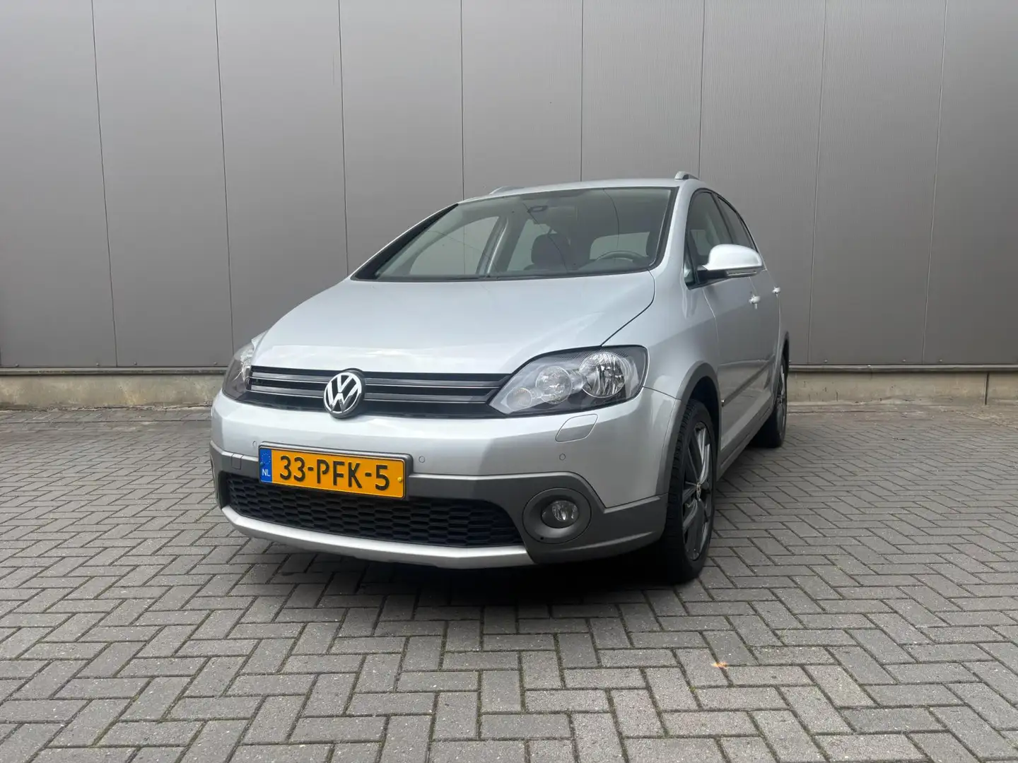 Volkswagen Cross Golf 1.4 TSI Gris - 1