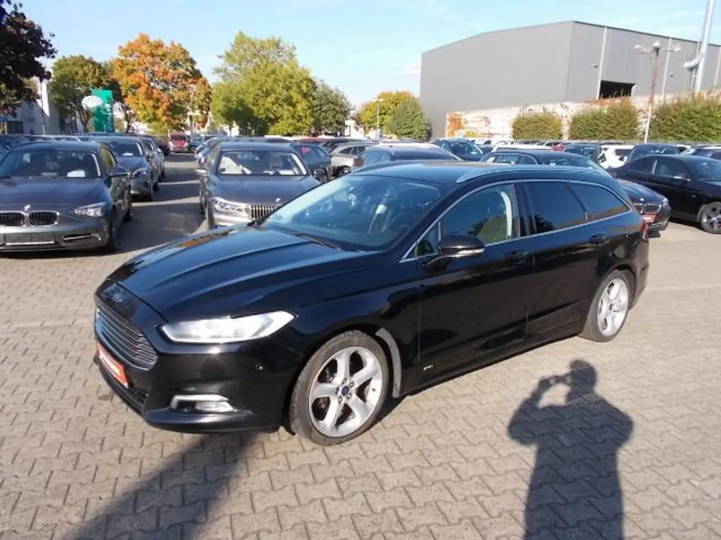 Ford Mondeo Turnier Titanium AHK Navi AWD Park Ass Zwart - 1
