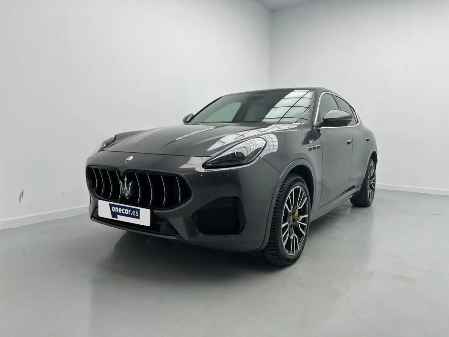 Maserati Grecale 2.0 MHEV GT AUTO 4WD 300CV 5P Gris - 1