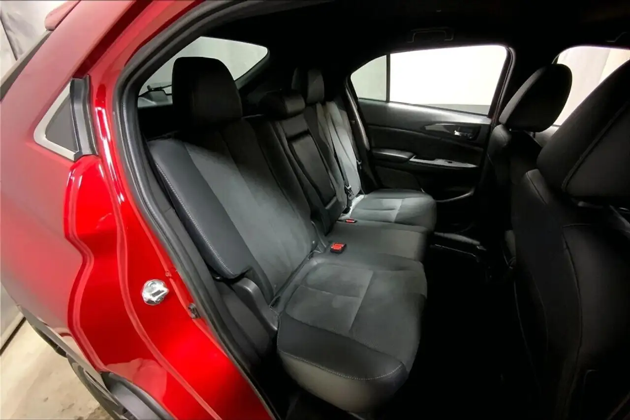 Mitsubishi Eclipse Cross снимка Mitsubishi Eclipse Cross