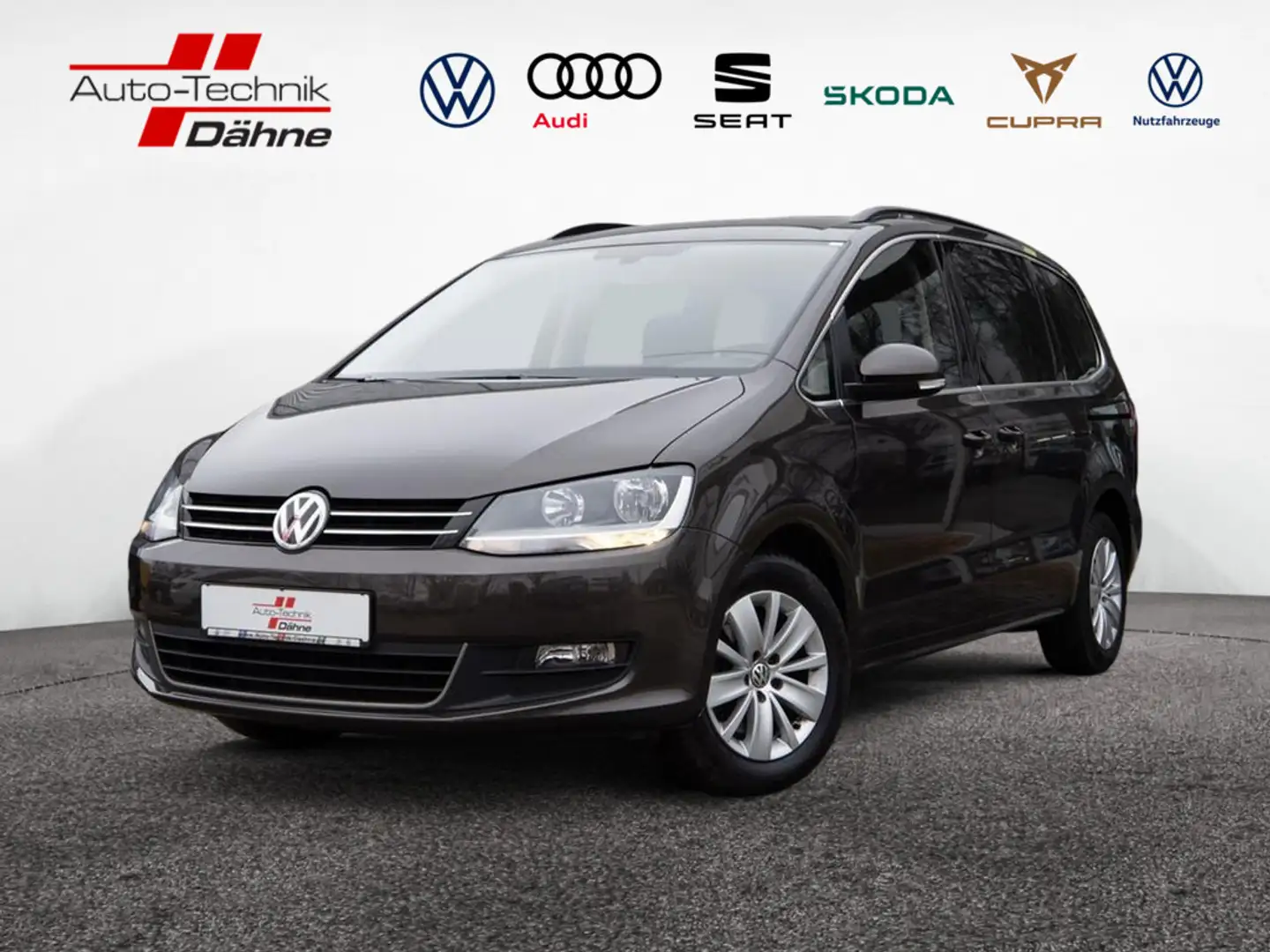 Volkswagen Sharan 1.4 TSI Comfortline BMT NAVI 7-SITZER Braun - 1