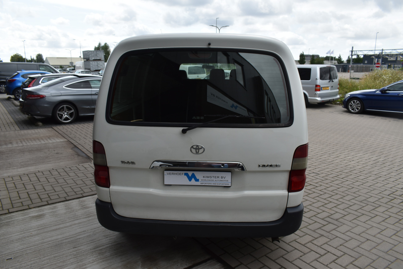 Toyota Hiace 2.5 D-4D LWB dealer onderhouden — photo 3
