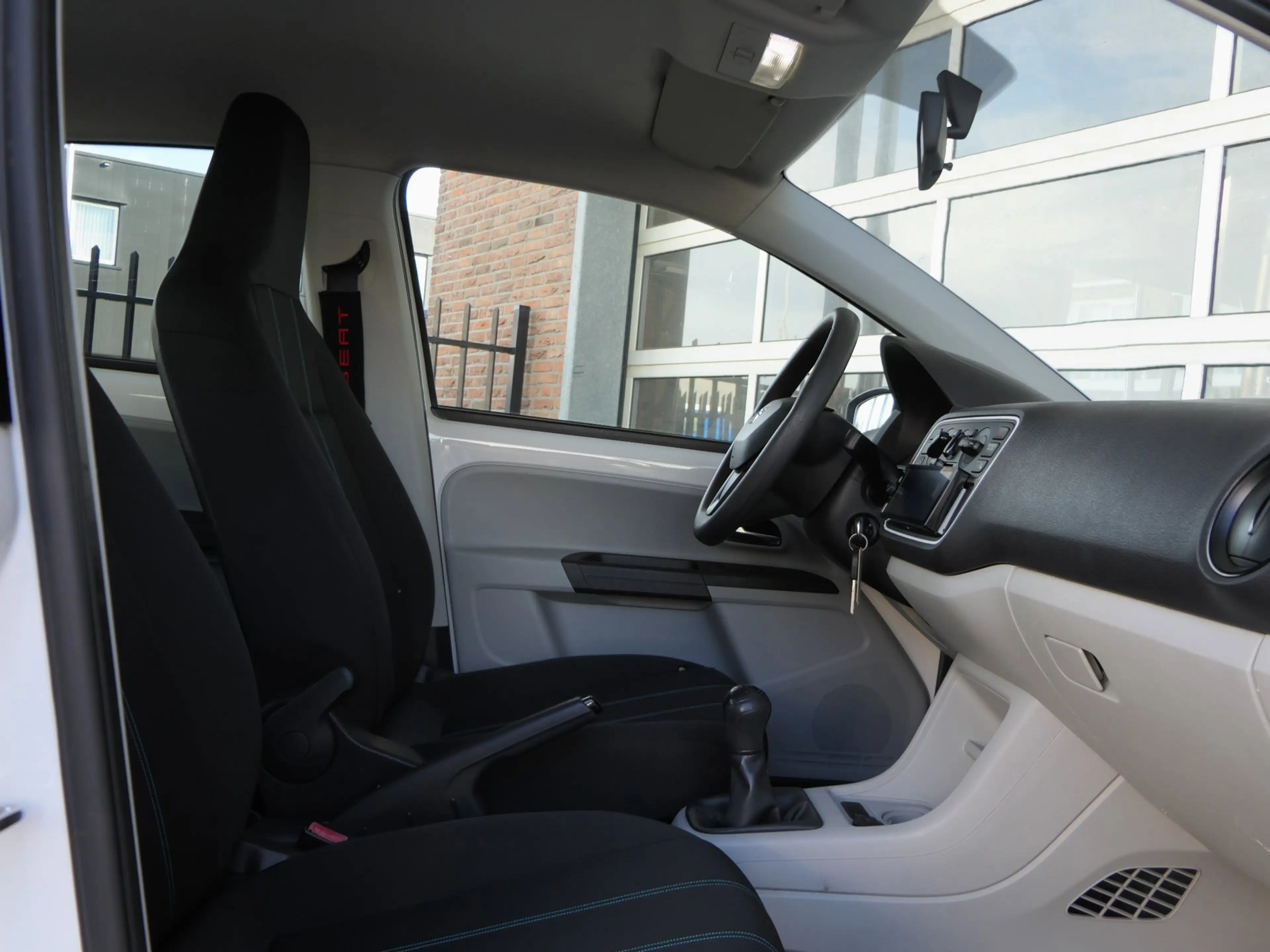 SEAT Mii 1.0 Style 5-Deurs | Stoelverwarming | Android Auto — photo 8