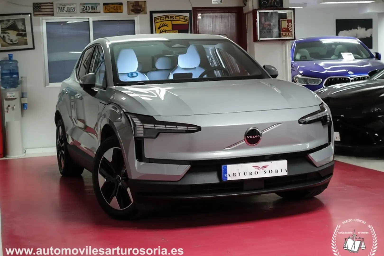 Volvo EX30 Single Core RWD Gris - 2