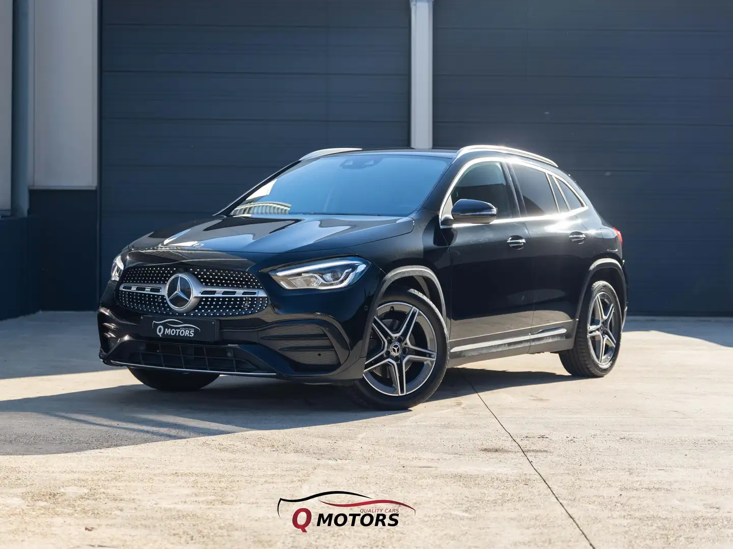 Mercedes-Benz GLA 200 AMG Line-LED-CAM-KEYLESS-AMBIENT Nero - 1