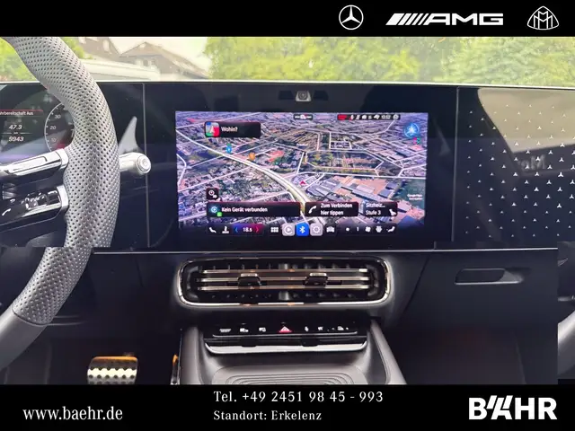 Mercedes-Benz Cla view 12
