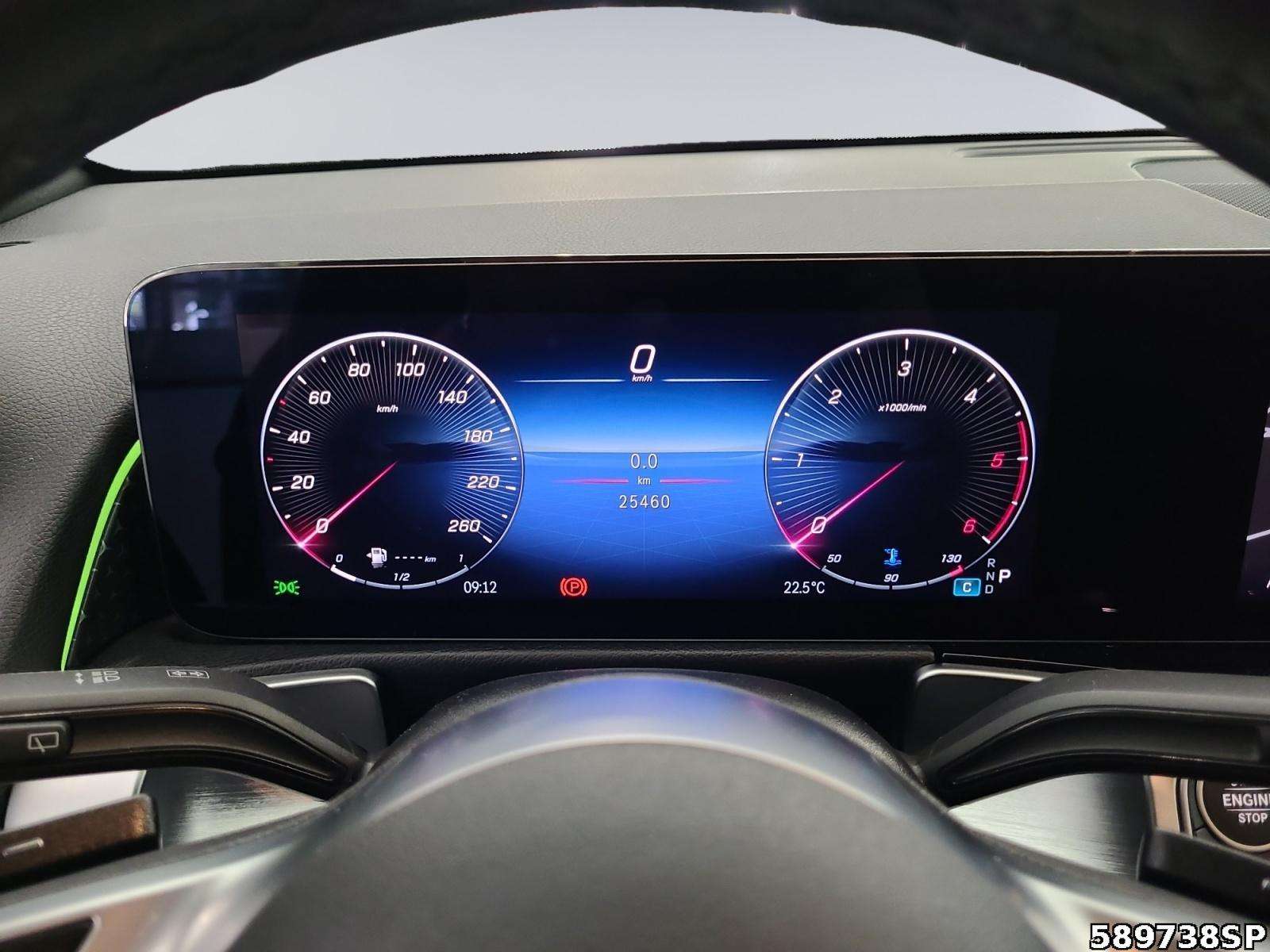 Mercedes-Benz GLB 220