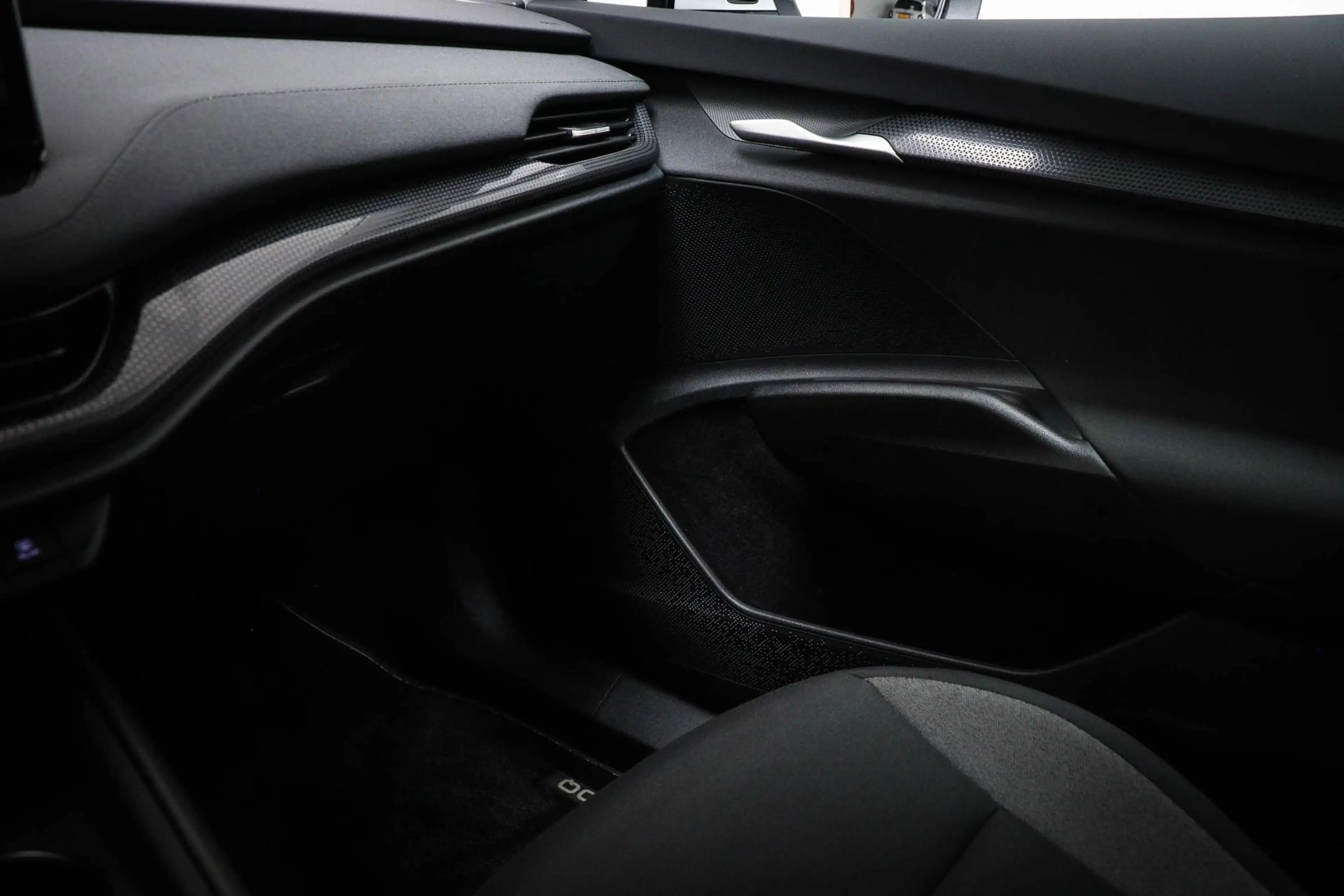 Skoda Elroq 50 Selection | CLIMA | DAB | APPLE | CAMERA — photo 32