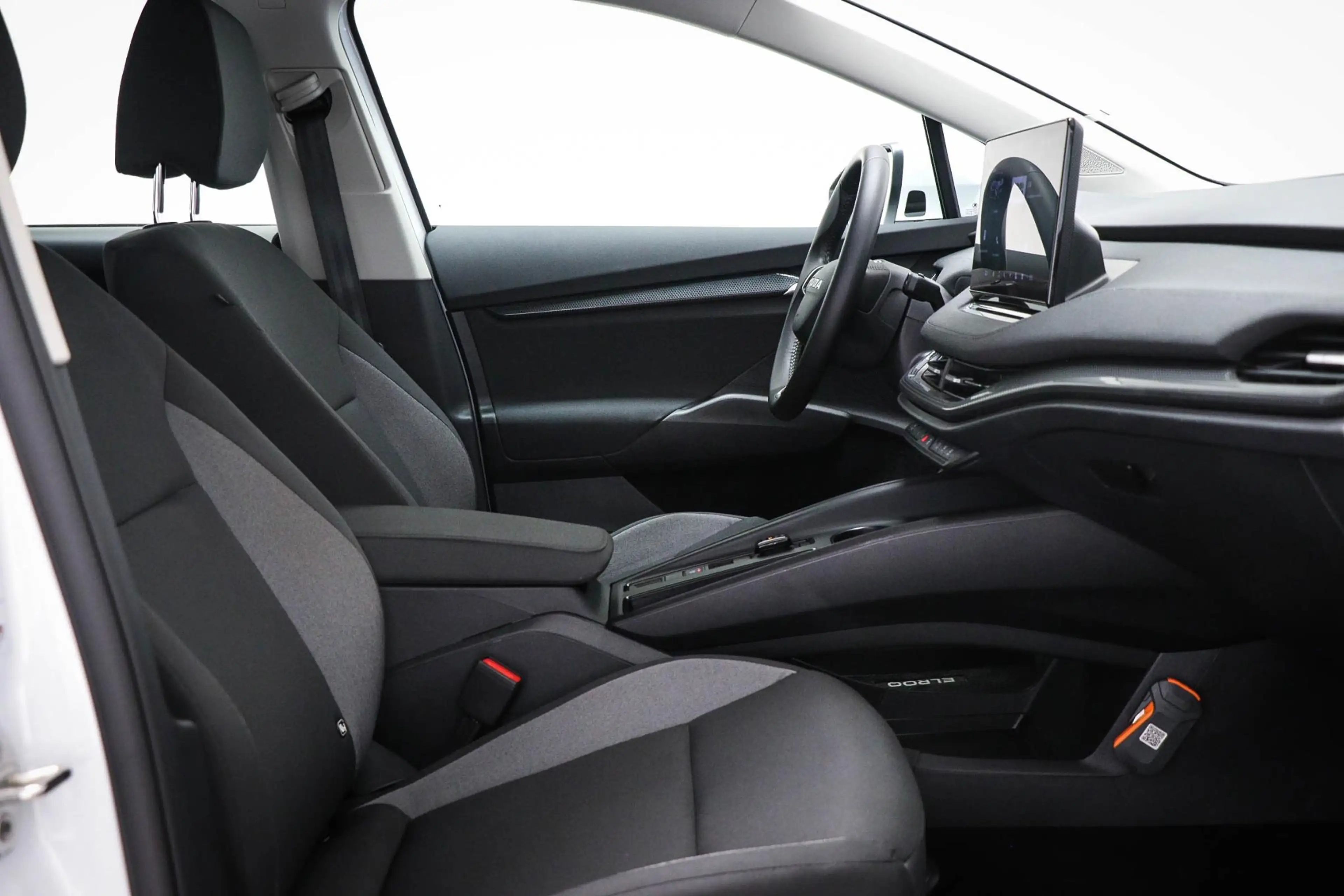 Skoda Elroq 50 Selection | CLIMA | DAB | APPLE | CAMERA — photo 4